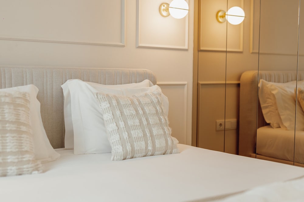 Фото Clérigos Boutique Apartment C by Homing