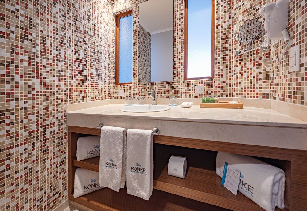 Фото Hotel Konke