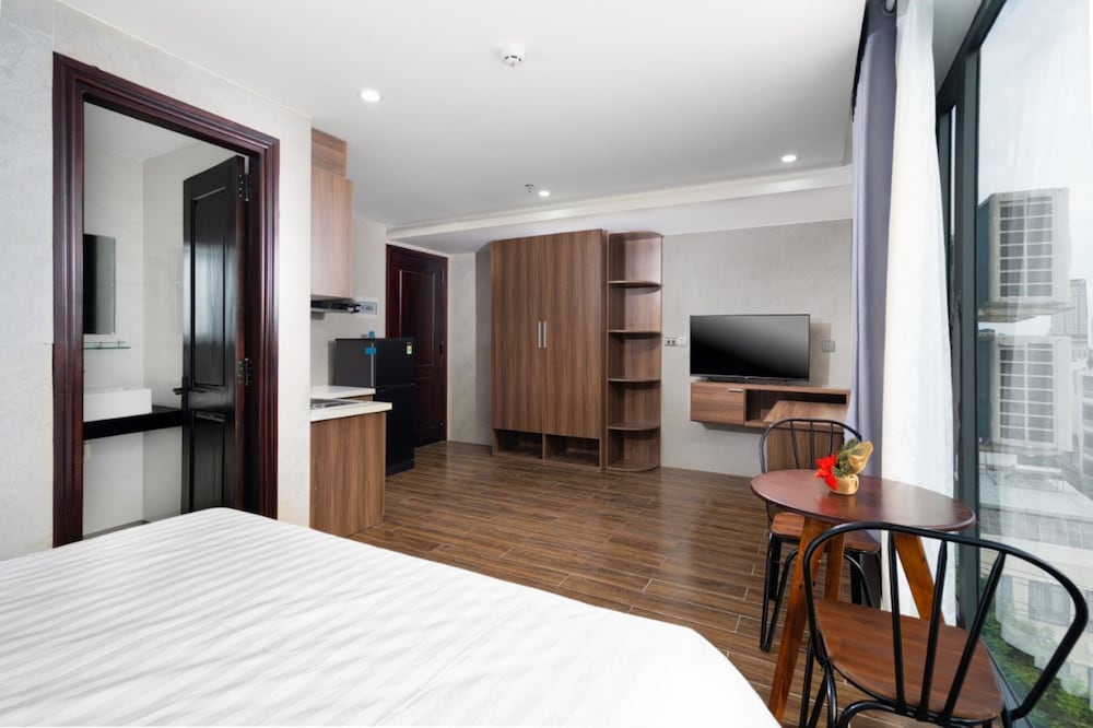 Фото Rose Sea Hotel & Apartment