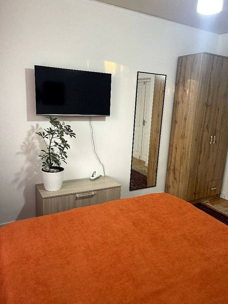 Фото Family Guest House & Hostel