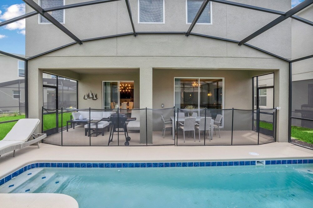 Фото Fantasia @ Storey Lake by Shine Villas № 408