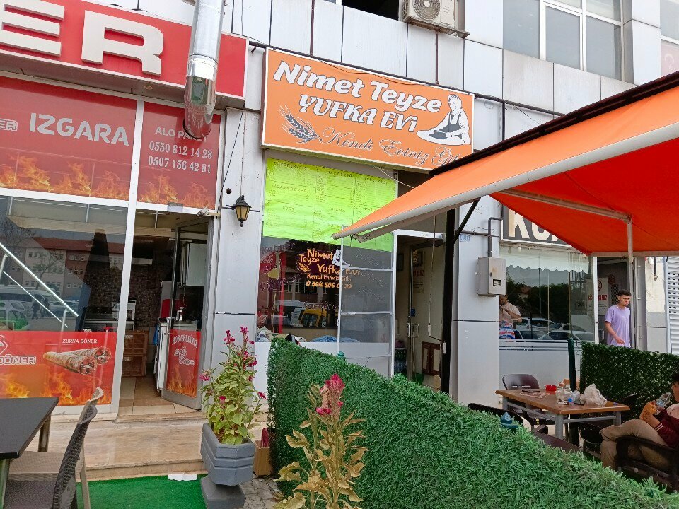 Winter entertainment Aunt Nimet's Flatbread House, Konya, photo