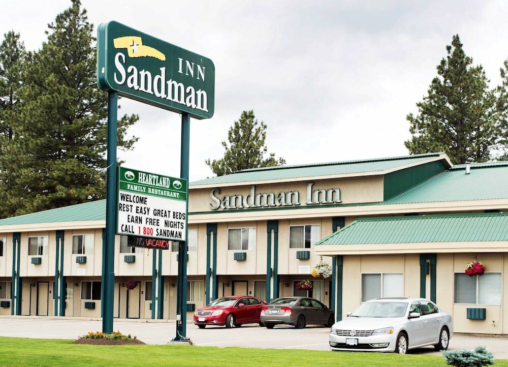 Фото Sandman Inn Princeton