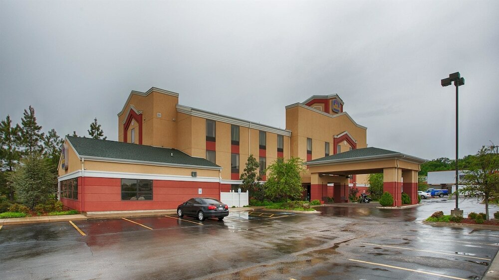 Фото Best Western Seminole Inn & Suites