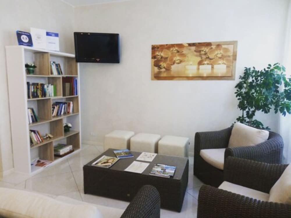 Фото Hotel Villa Anthea