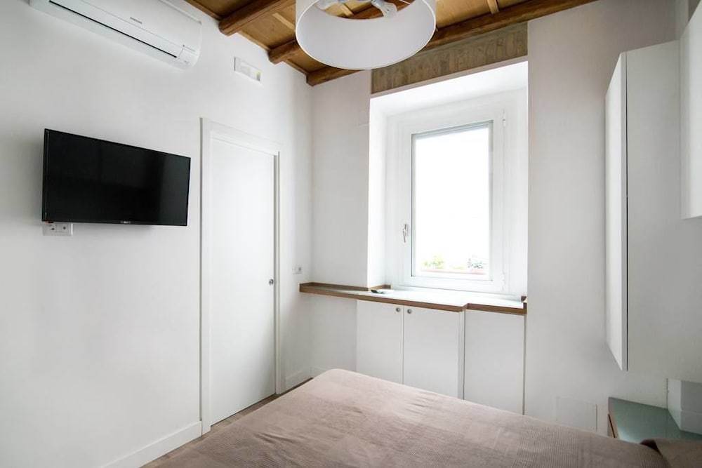 Фото Domenichino Luxury Home