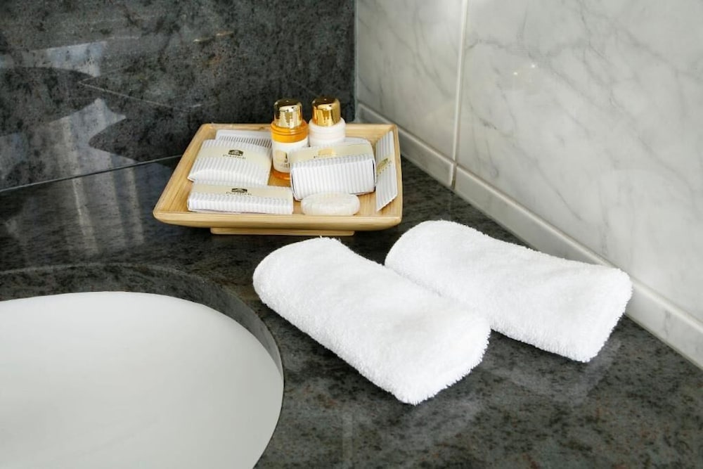 Фото Hotel La Villa des Fleurs