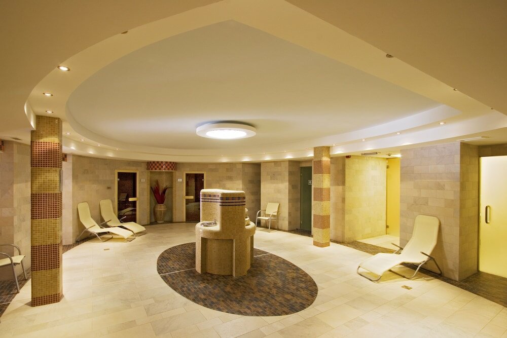 Фото Rubin Wellness & Conference Hotel