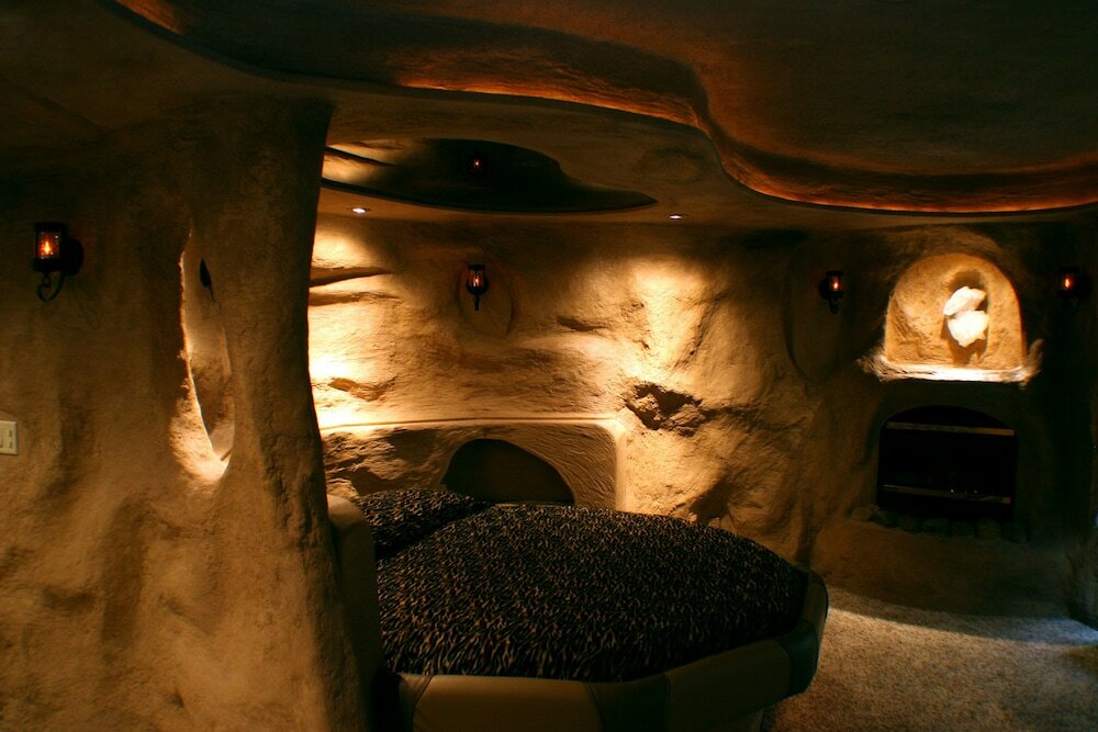 Фото Designer Inn & Suites