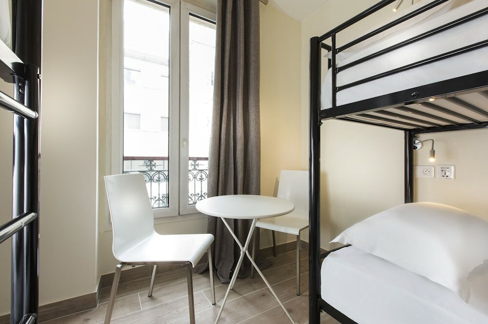 Фото Enjoy Hostel