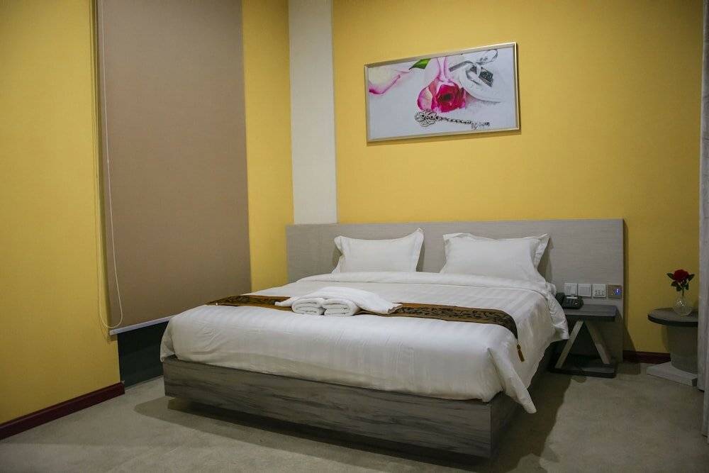 Фото Green Rose Hotel