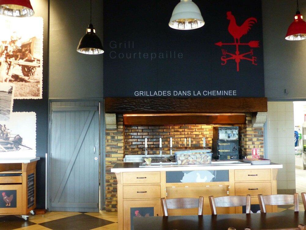 Фото Ibis Pontivy