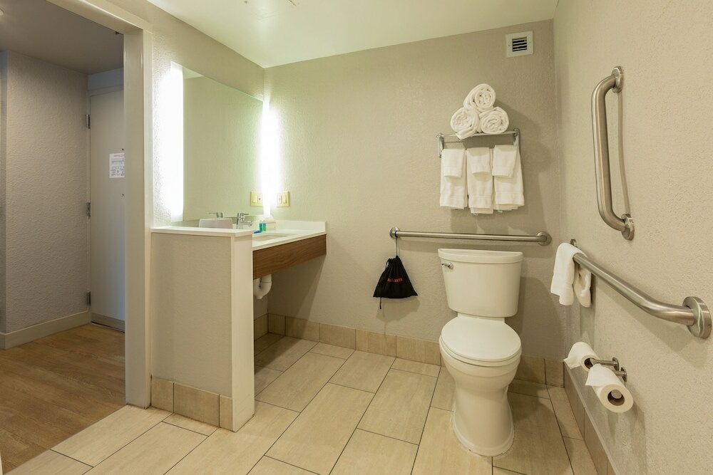 Фото Holiday Inn Express New Orleans Downtown, an Ihg Hotel