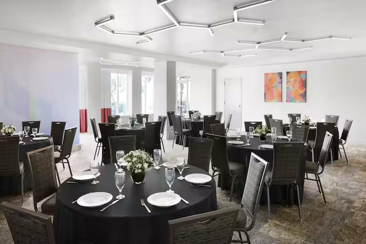 Фото Hilton Garden Inn Denver South Park Meadows Area