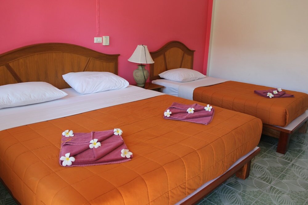 Фото D R Lanta Bay Resort 