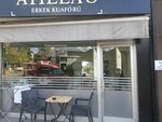 Atilla's Hairdresser (İstanbul, Kadikoy, Zühtüpaşa Mah., Cemre Sok., 12) ، مصففو الشعر