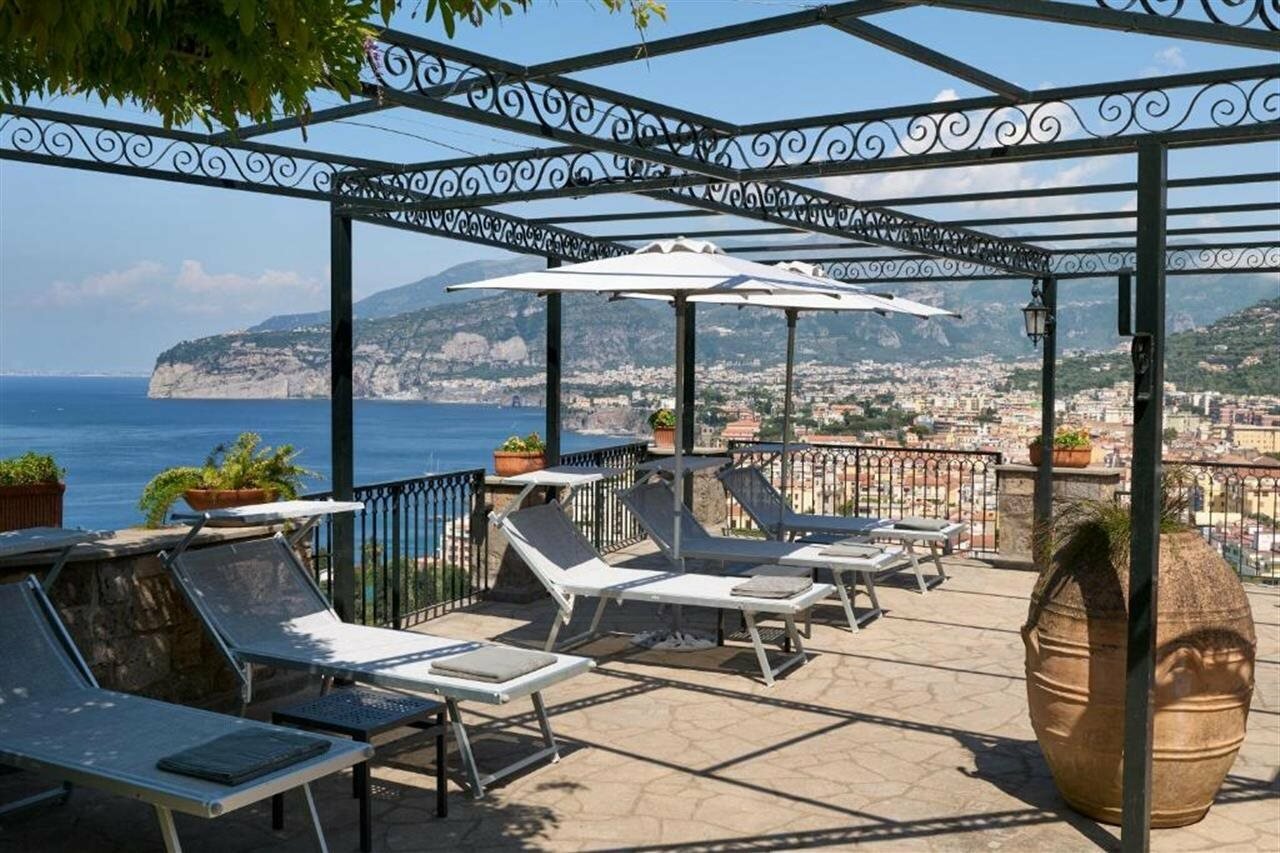 Фото Grand Hotel Capodimonte