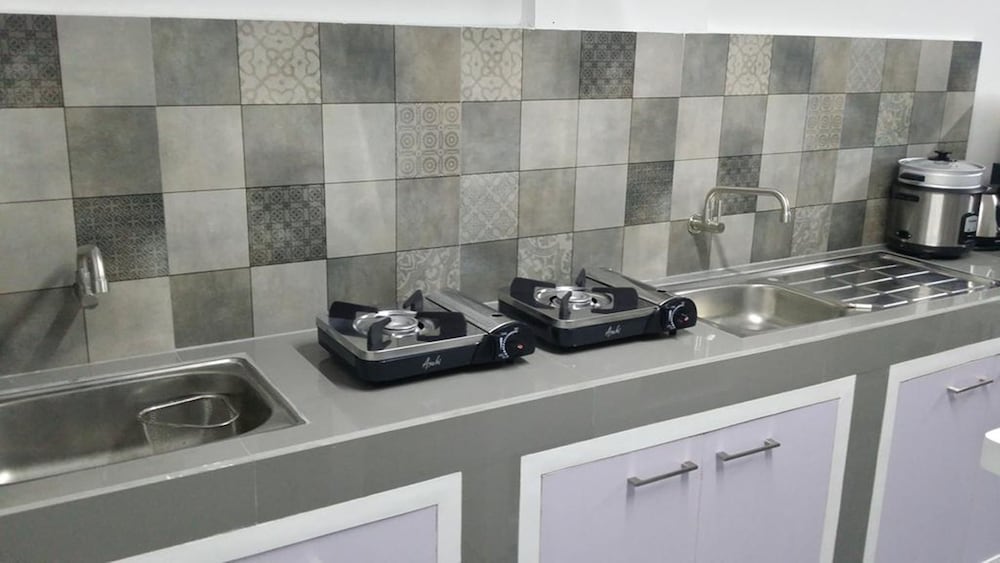 Фото ERVoruto Hostel Makati