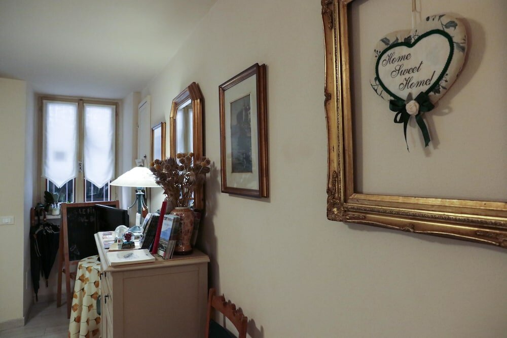 Фото Le Finestre Sul Borgo Rooms