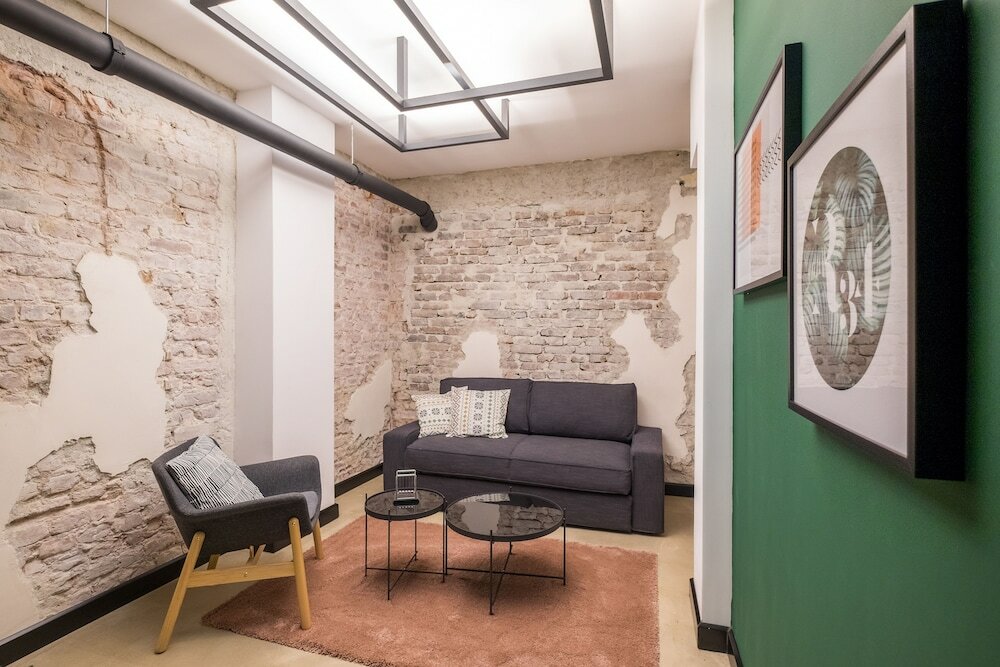 Фото R34 Boutique Hotel