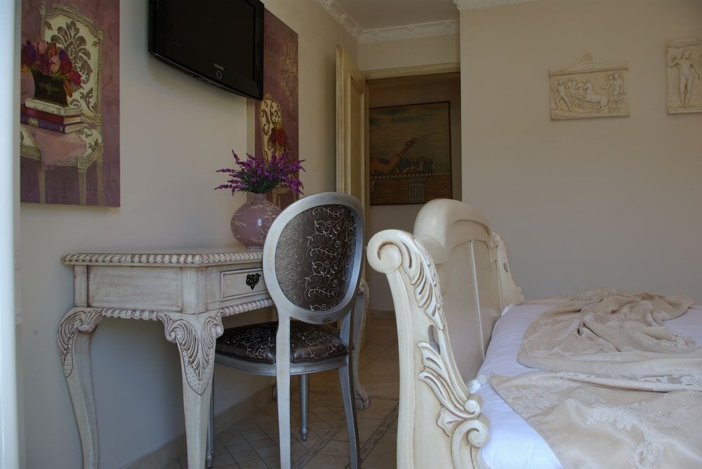 Фото Parthenon Art Hotel