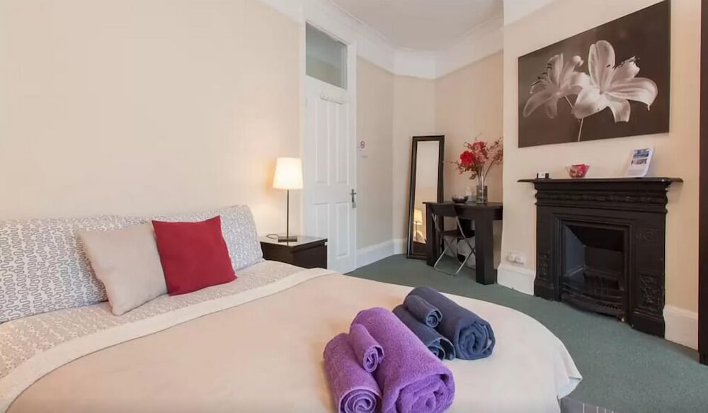 Фото Home2Home-Rooms