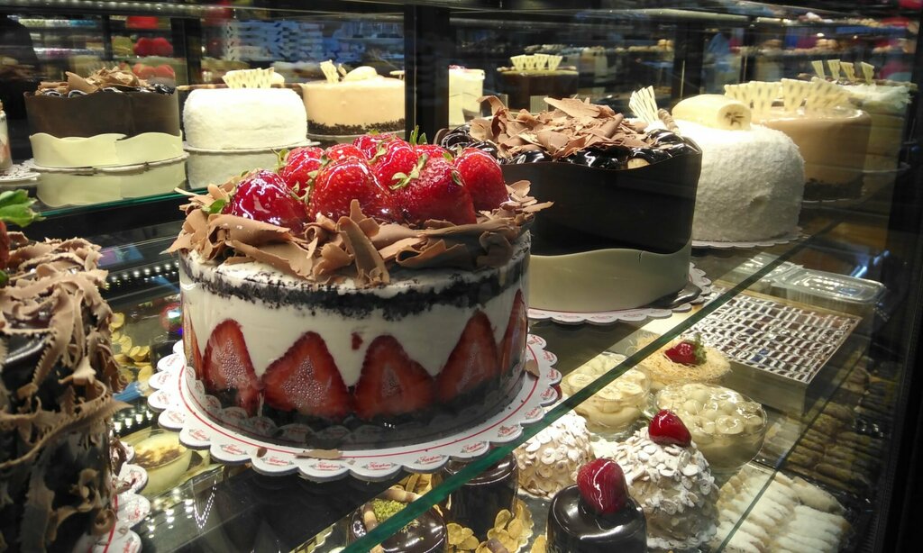 Confectionary Karahan pasta cafe, Istanbul, photo