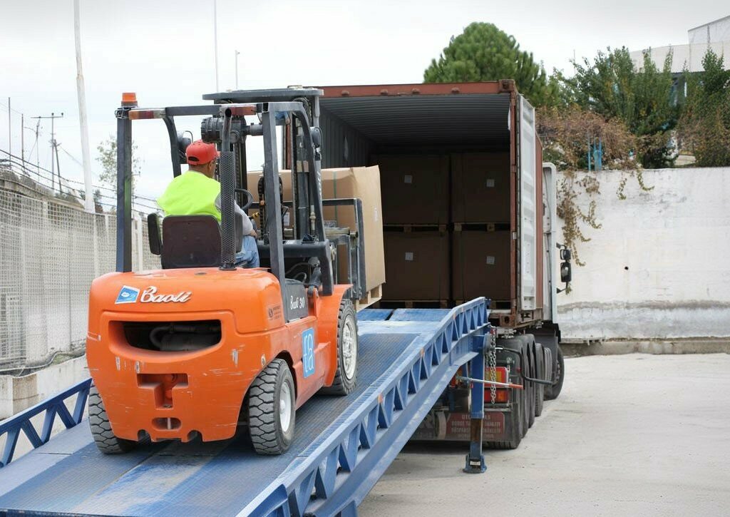 Natural resource extraction Rota Madencilik, Gordes, photo