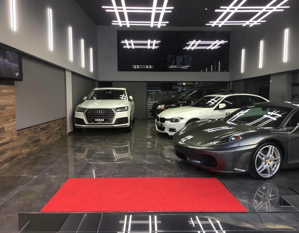 Car dealership Akbas Automotive, Bursa, photo