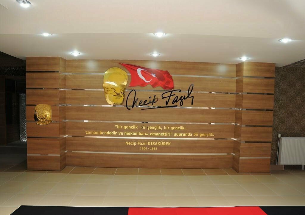 Educational institution Corum Municipality Necip Fazil Kisakurek Youth Center, Corum, photo