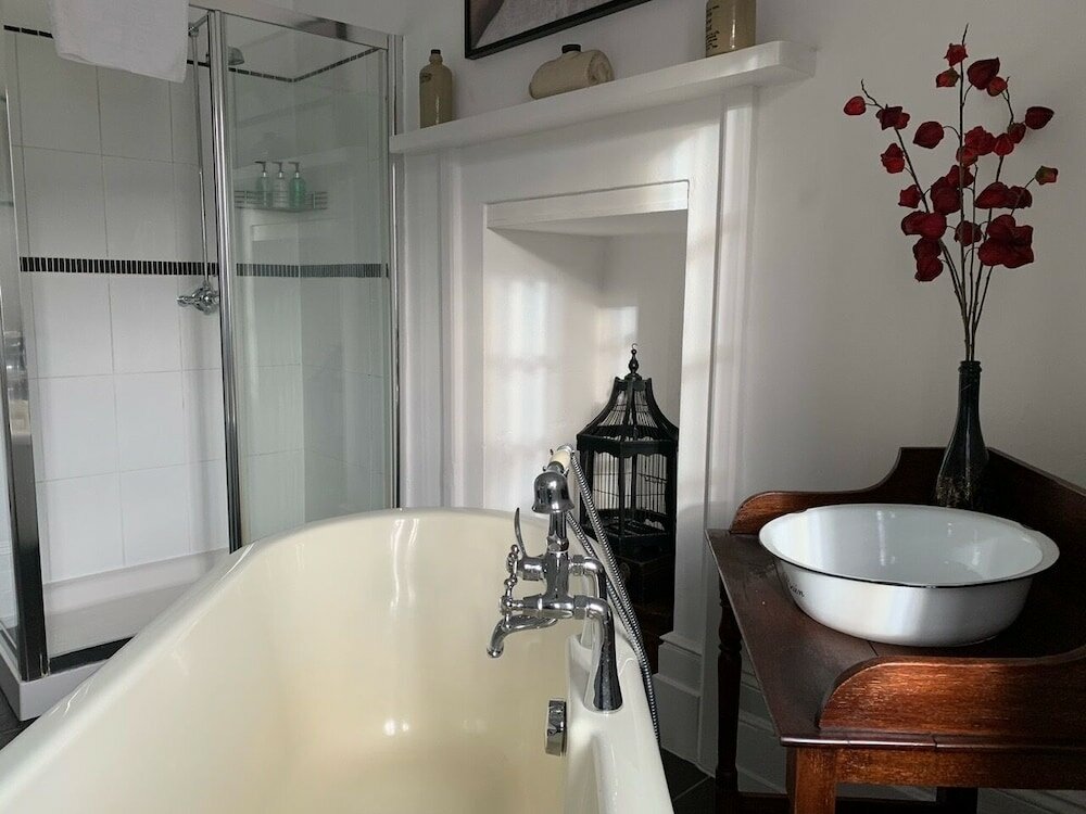 Фото Gothic House