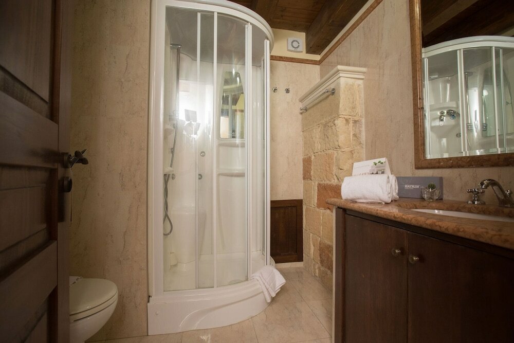 Фото Castello Castriota Scanderbeg Suites De Charme