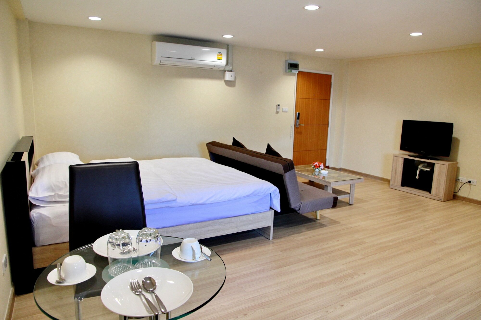 Фото The Kaze 34 Hotel and Serviced Residence