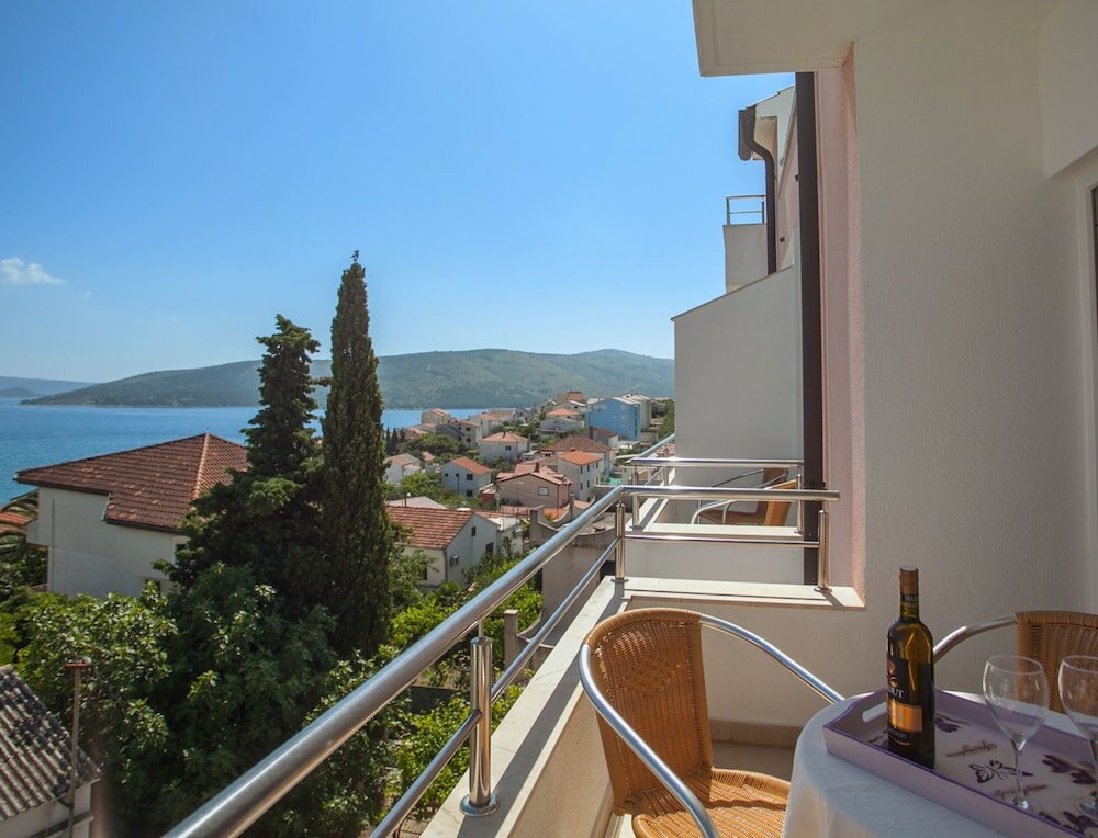 Фото Apartments Kairos