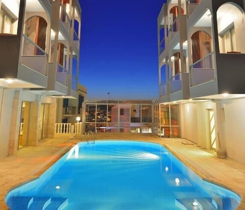 Гостиница Çalış Hotel - Çeşme в Чешме