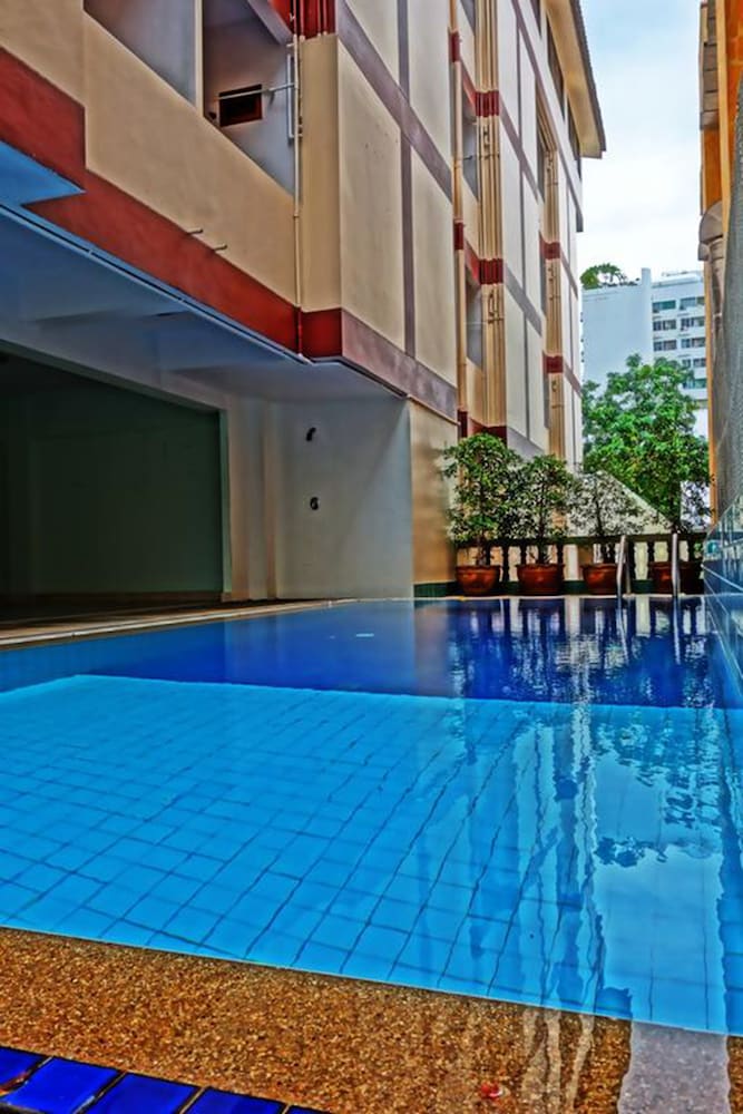 Фото Lek Jomtien Hotel