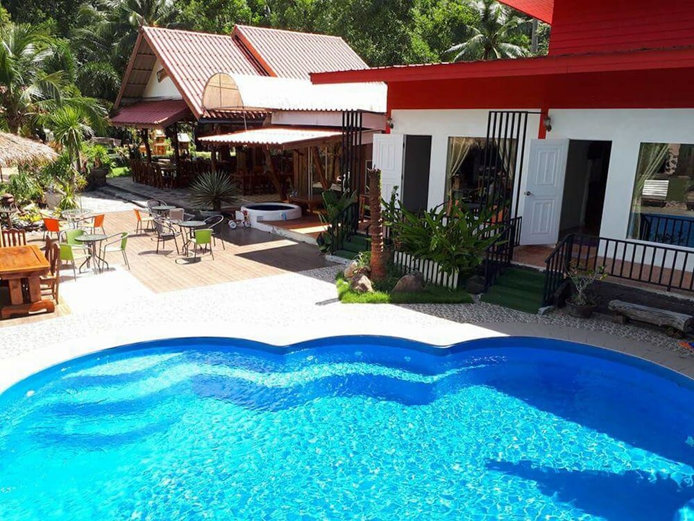 Фото Netlada Resort