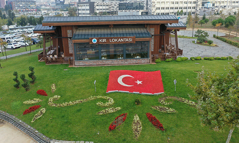 مطعم Tuzla Belediyesi Ay Yıldız Sosyal Tesisleri ، اسطنبول، صورة
