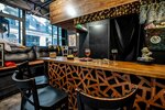 Beer&Art (Solyanka Street, 1/2с2) ، حانة، بار