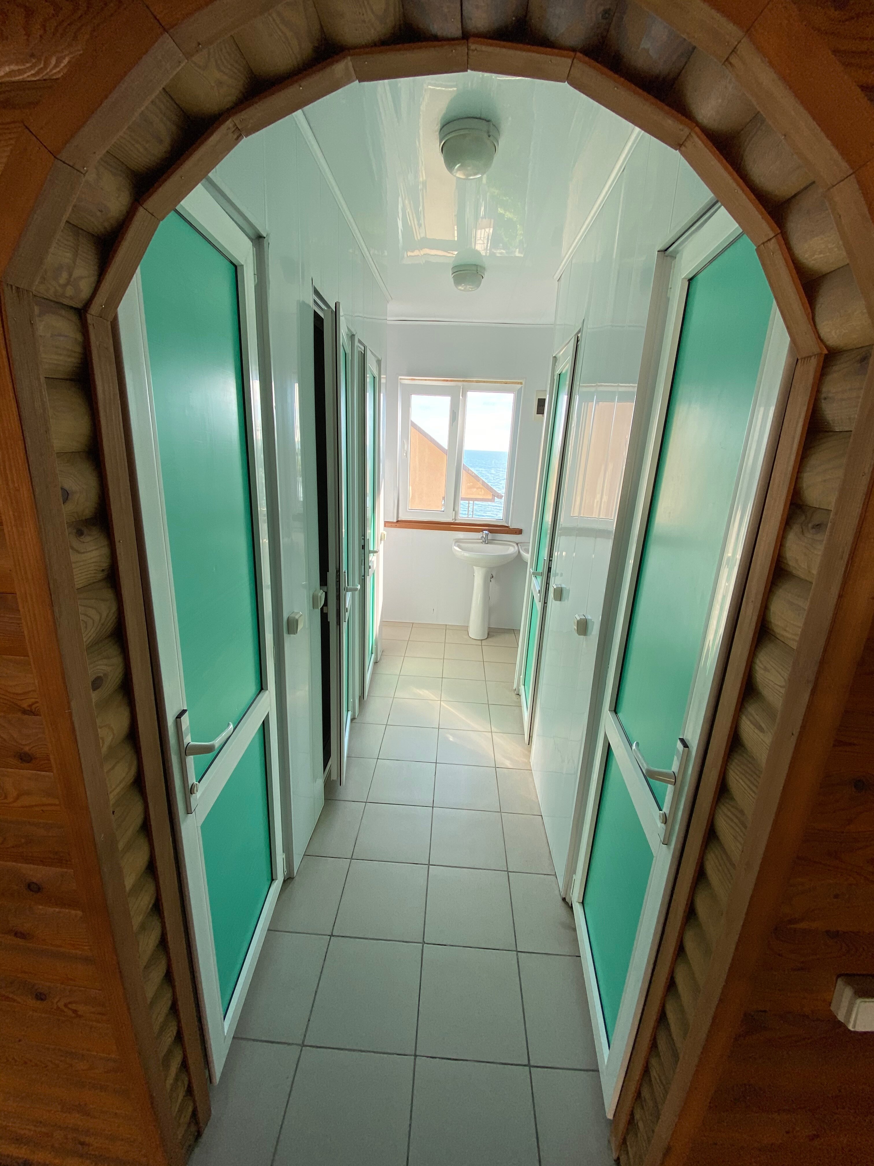 Фото ЛариЛанка