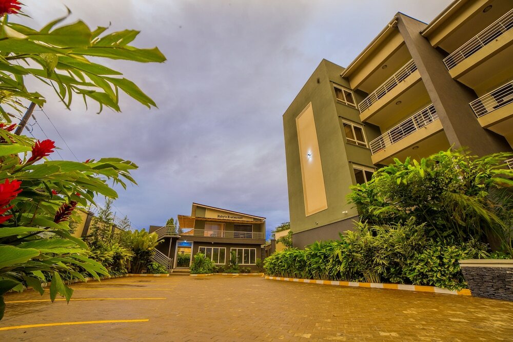 Фото Natra Apartments