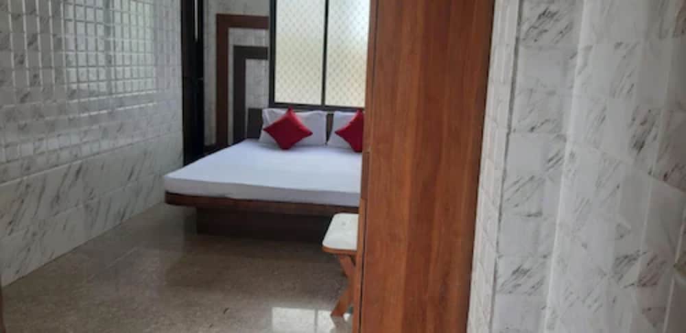 Фото Goroomgo Sea Smile Lodge Puri