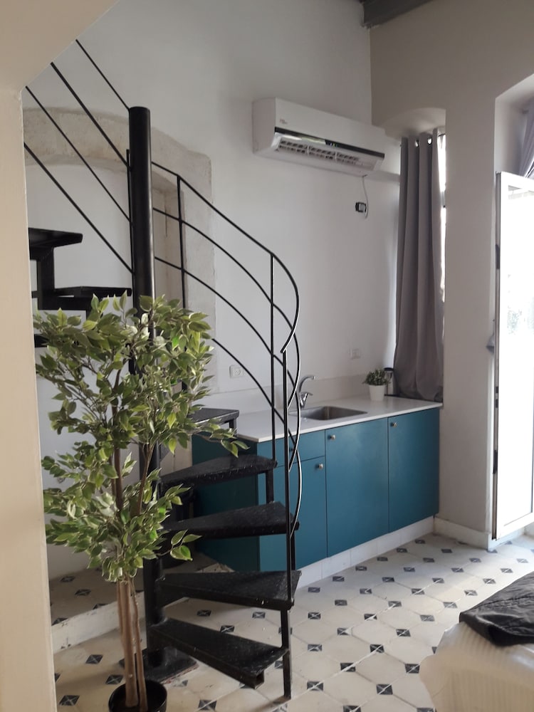 Фото Отель Shlomtzi