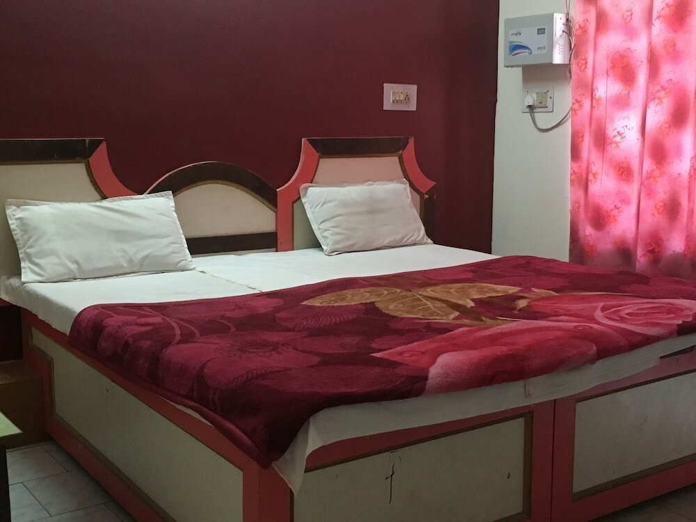 Фото Hotel White House