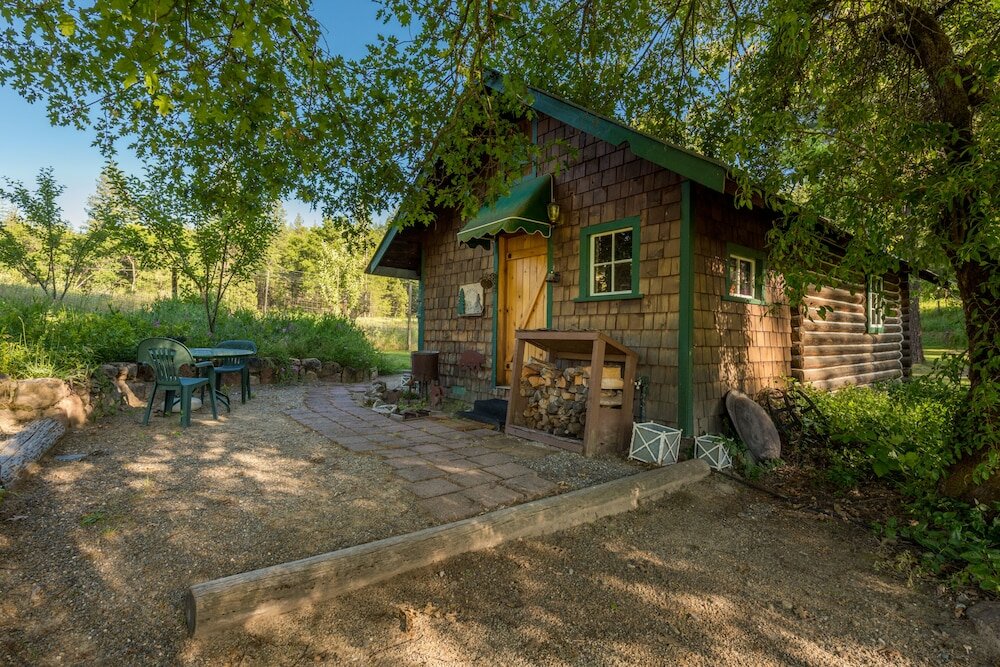 Фото The Davies Family Inn