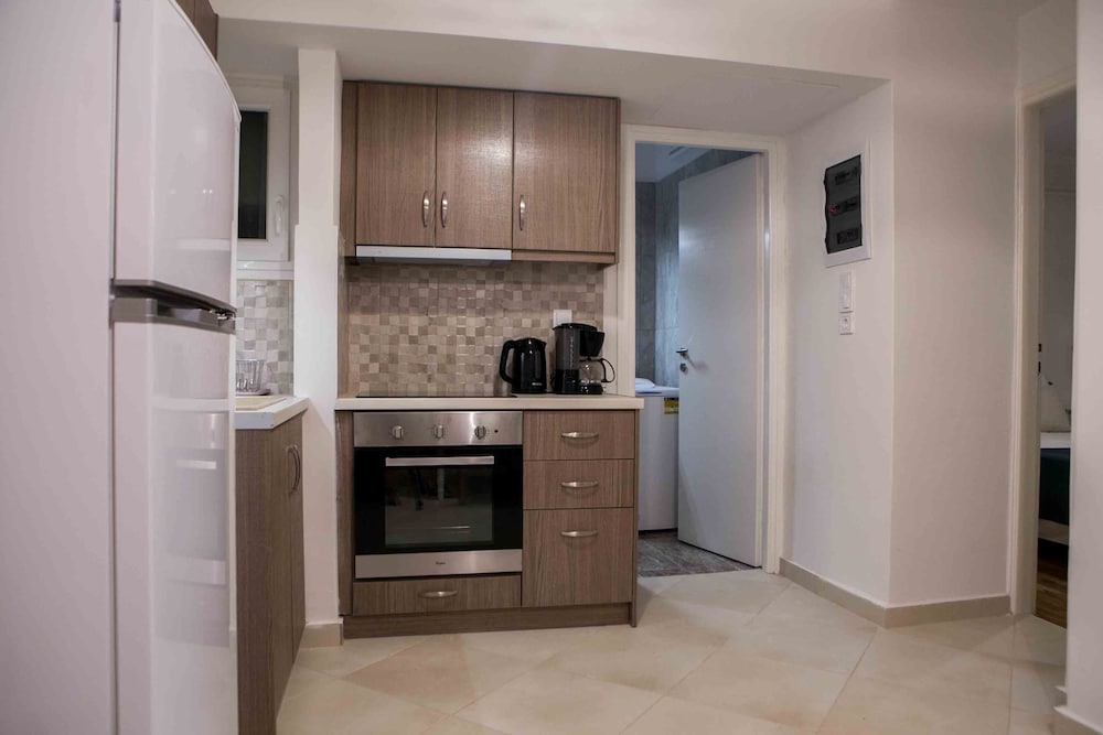 Фото Best House Kolxidos Ampelokipoi Metro