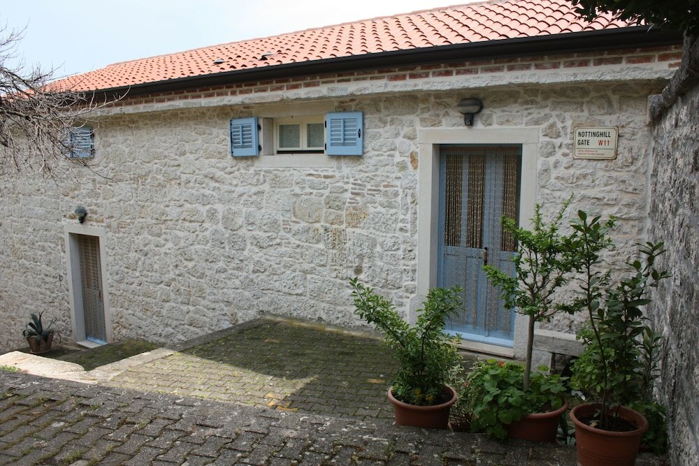 Фото House Nirvana