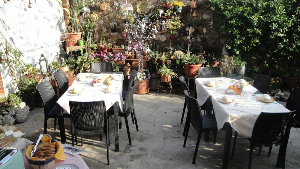 Фото The Queen Tower