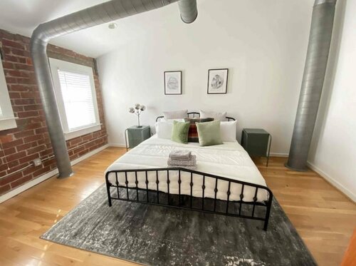 Гостиница Krog Street Industrial Loft в Атланте