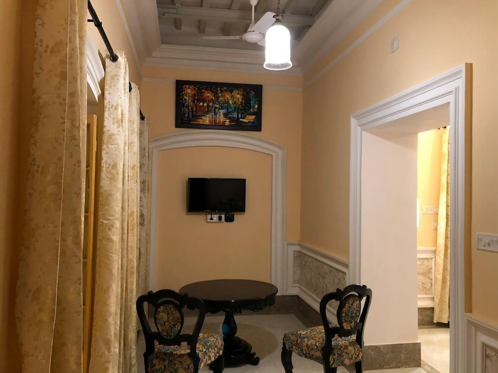 Фото Cossimbazar Palace of the Roys Rajbari